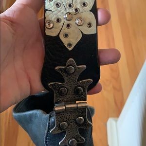 Black lamb skin Tylie Malibu bag